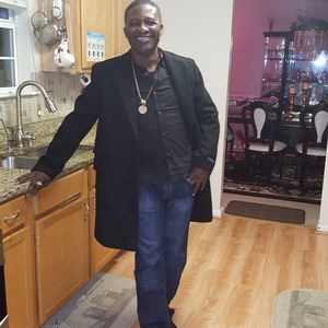 Meet your Posher, Adrian